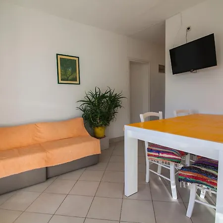 Apartments Radić Bol Zewnętrze zdjęcie