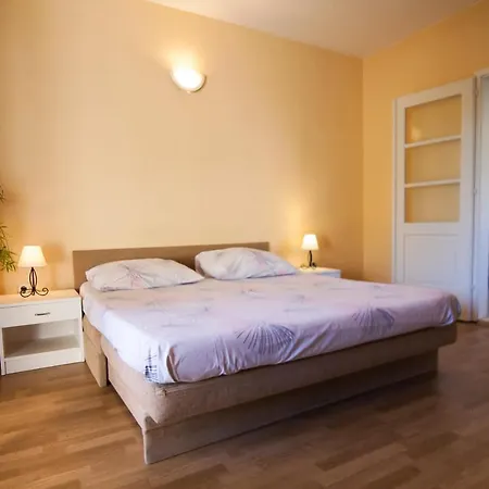 Apartments Radić Bol Zewnętrze zdjęcie