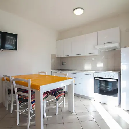 Apartments Radić Bol Zewnętrze zdjęcie