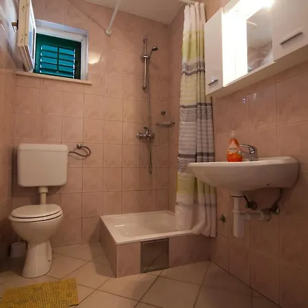 Apartments Radić Bol Zewnętrze zdjęcie