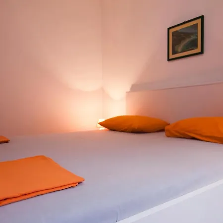 Apartments Radić Bol Zewnętrze zdjęcie