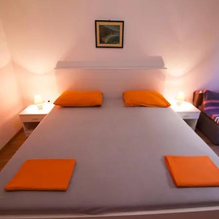 Apartments Radić Bol Zewnętrze zdjęcie